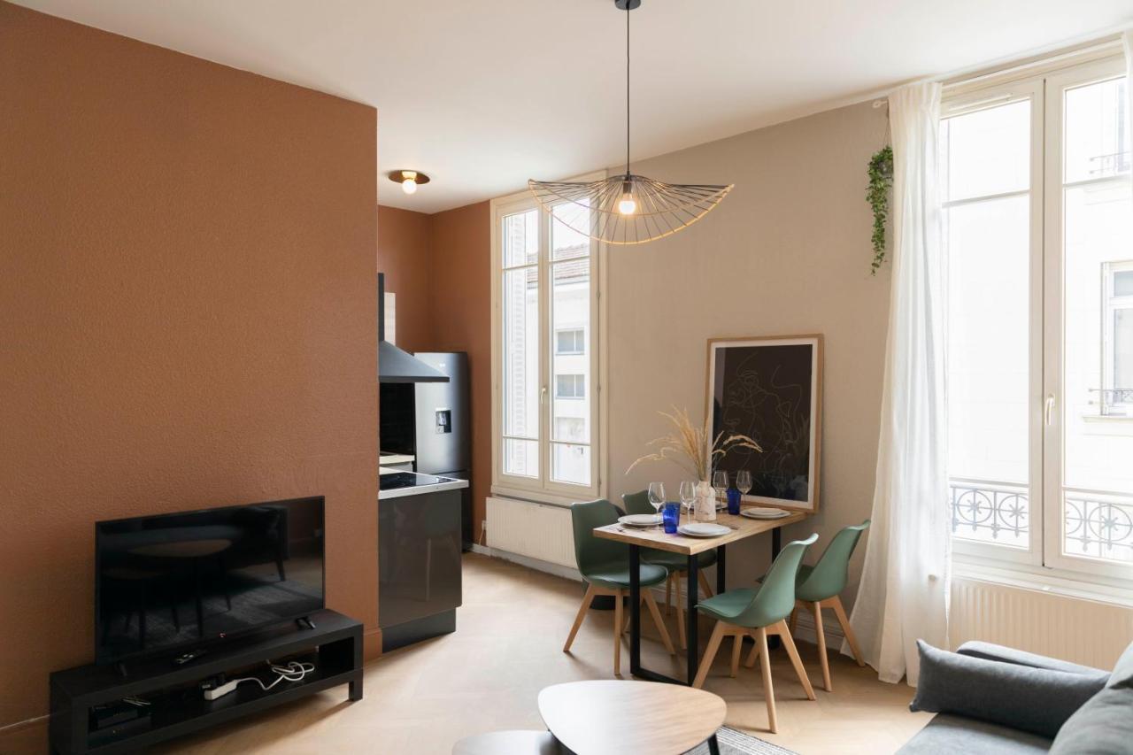 Exceptionnel Appart Haussmannien Au Coeur De Ville Τρουά Εξωτερικό φωτογραφία